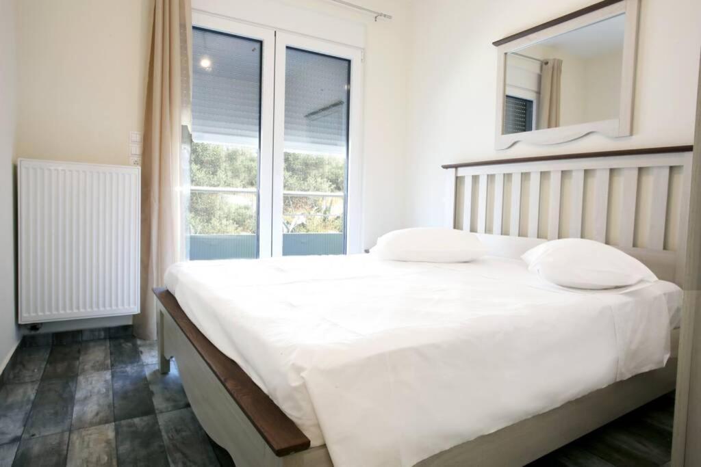 חאניה Kamares Apts - Antonis Cozy Maisonette מראה חיצוני תמונה